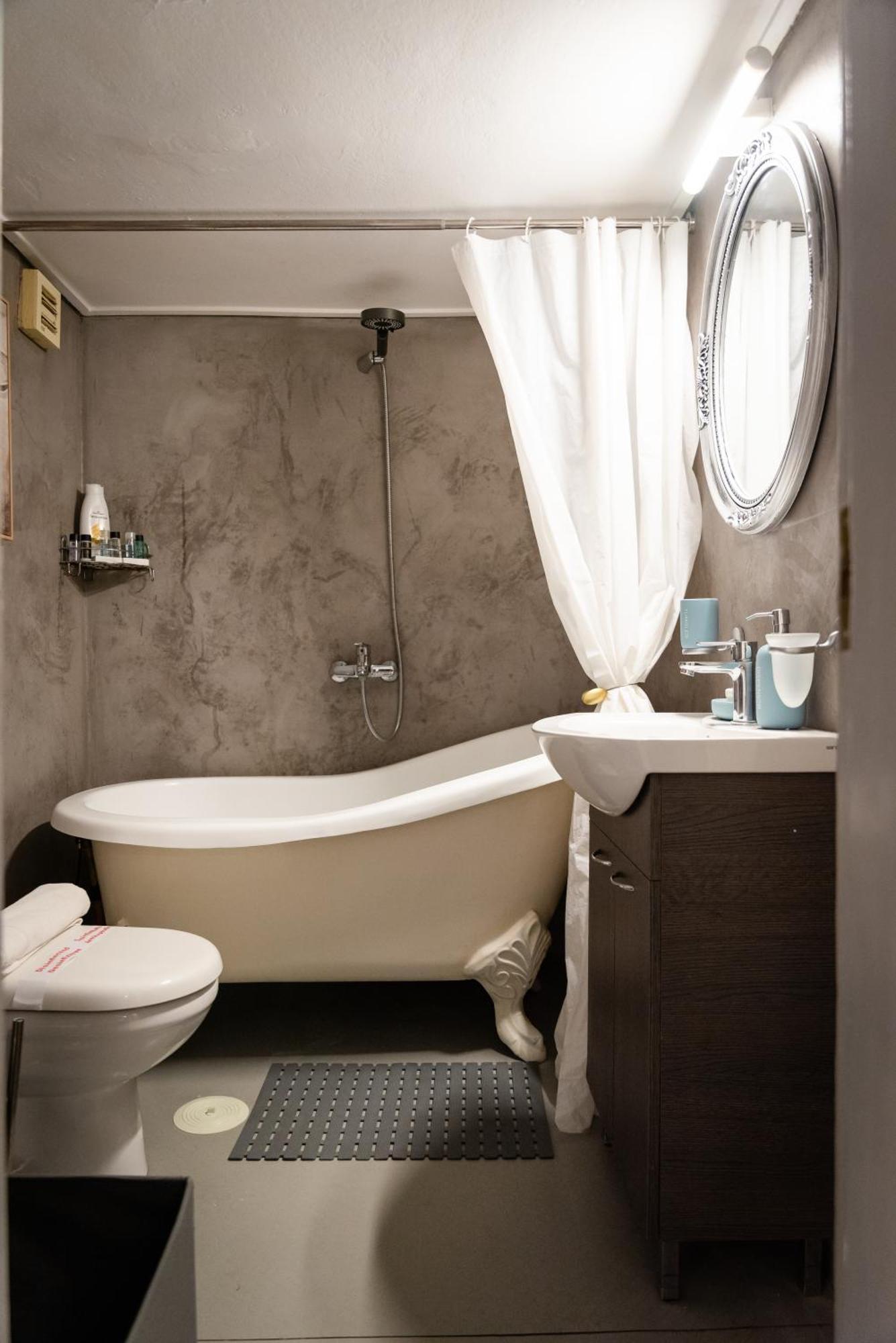 Apartamento Koukaki Urban Retreat, Steps From The Acropolis Atenas Exterior foto